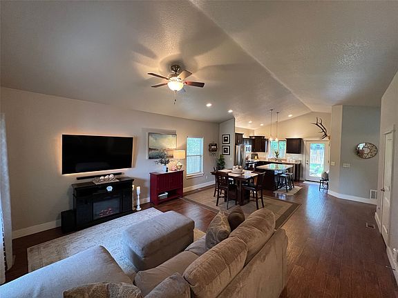 5th image of 5363 Lonesome Dove Ln