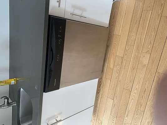 Rented by Flatiron Real Estate Advisors LLC | media 8