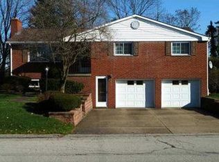 520 Macbeth Dr, Pittsburgh, PA