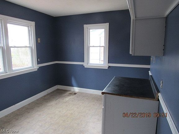 5th image of 25370 Marsdon Dr