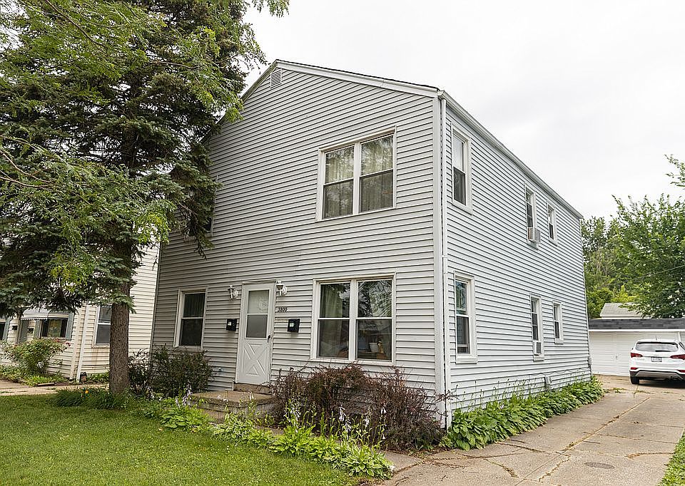 1st image of 3800 W 117th St