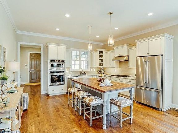 4th image of 14412 Michaux Springs Dr