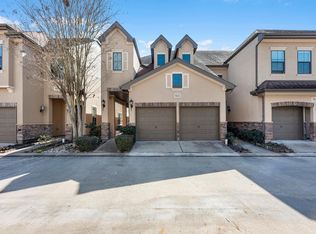 11643 Royal Oaks Vw, Houston, TX 77082