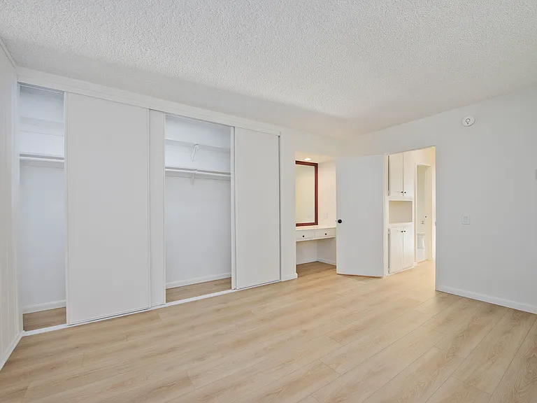 3407 Ocean Front Walk #B — Photo 18