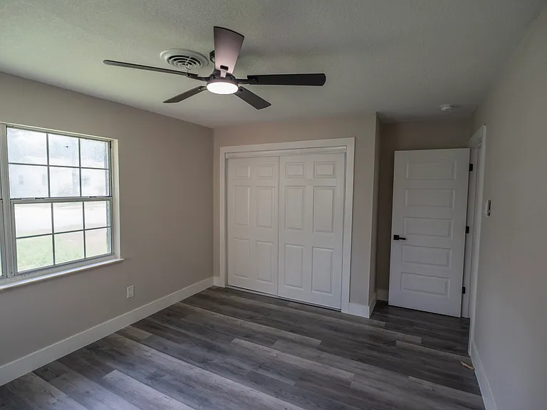 2110 Spikes St — Photo 11