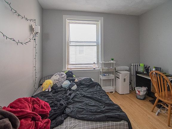 5th image of 1626 W Sherwin Ave APT 2N
