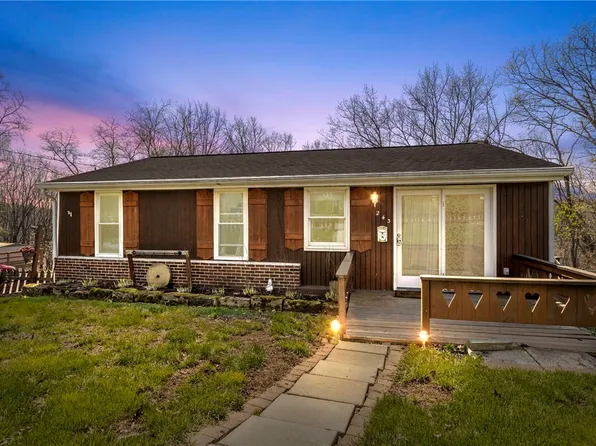 243 Grandview Blvd, Butler, PA 16001