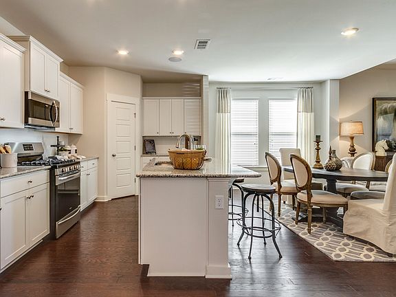 5th image of 1022 Curtis Springs Ln