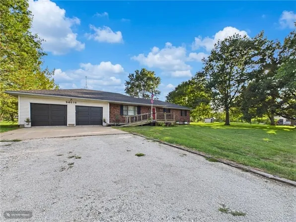 26575 W 321st Ter, Paola, KS 66071