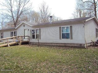 16477 Mount Zion St, Cassopolis, MI 49031