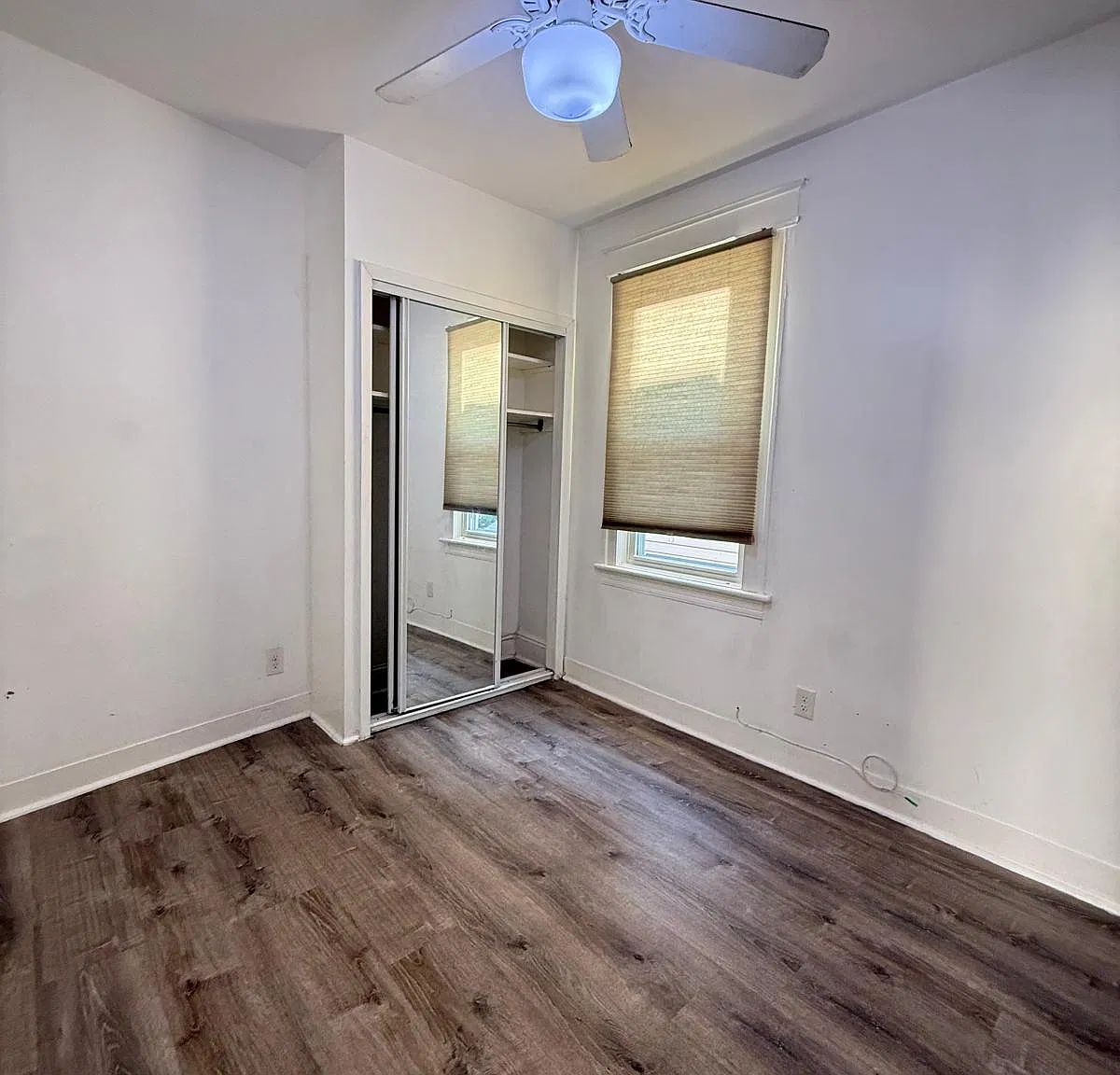 3 bed, 1200 sqft, $3,100 — Photo 2