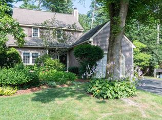 5 Villager Rd, Chester, NH 03036
