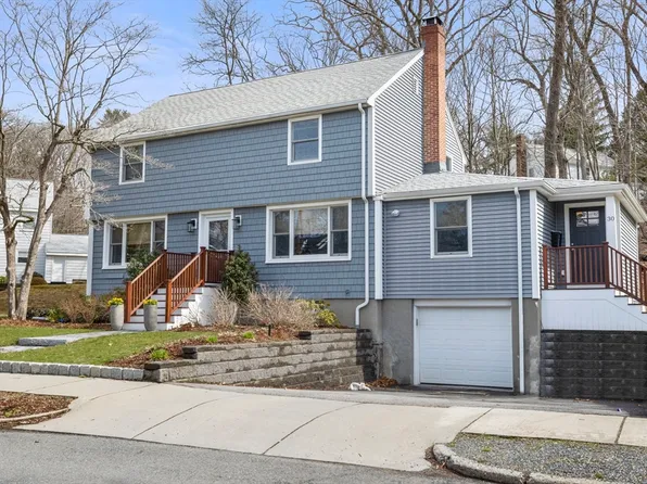 30 E Quinobequin Rd, Newton, MA 02468