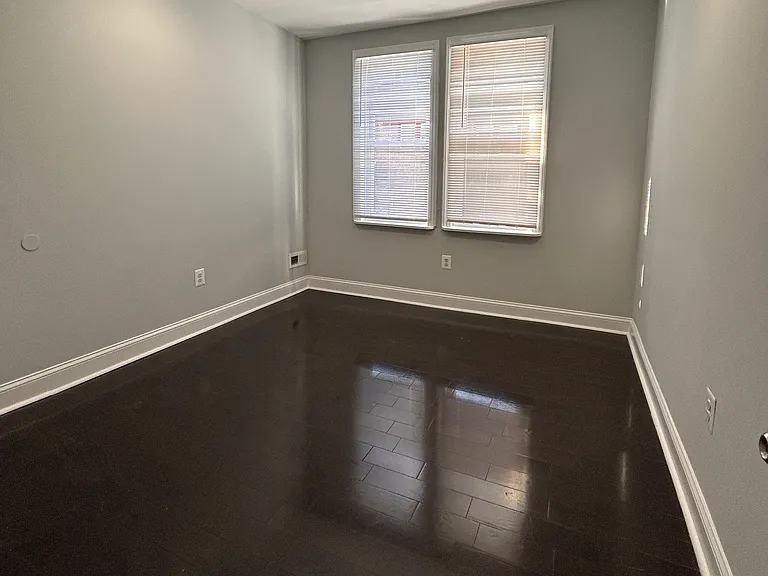 5223 Euclid St — Photo 11