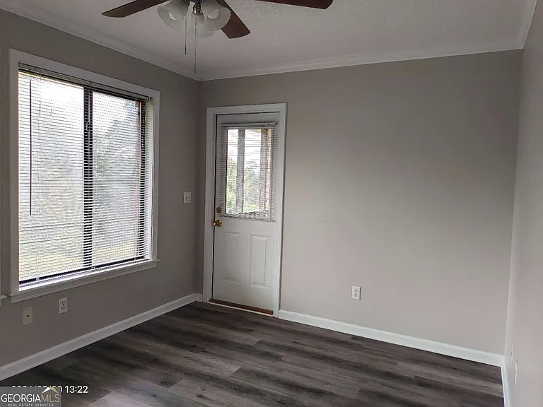 306 Mount Vernon Dr — Photo 10