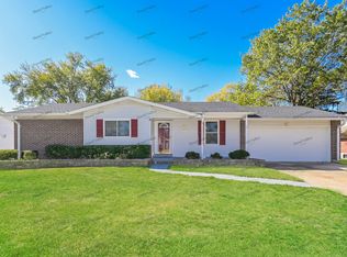 1579 Matlock Dr, Florissant, MO 63031