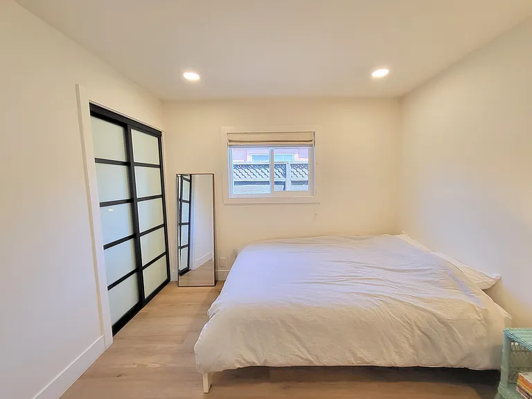 28416 Cole Pl — Photo 6