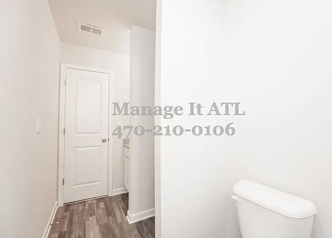 797 Shallowford Rd — Photo 35