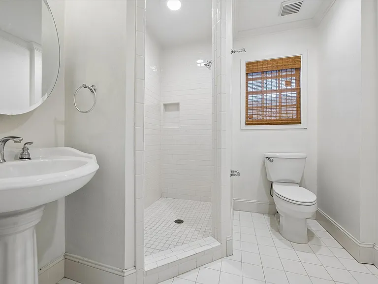 5210 Meadow Lake Ln — Photo 19