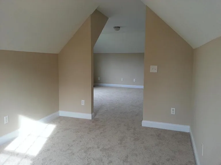 106 Horseshoe Bay Ct — Photo 2