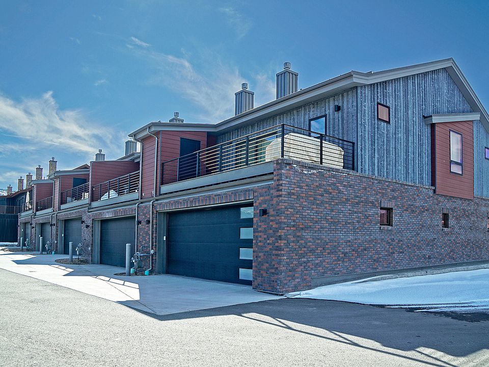 2nd image of 442 N Lena St #1B