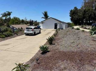 345 Rancho Vista Pl, Vista, CA 92083