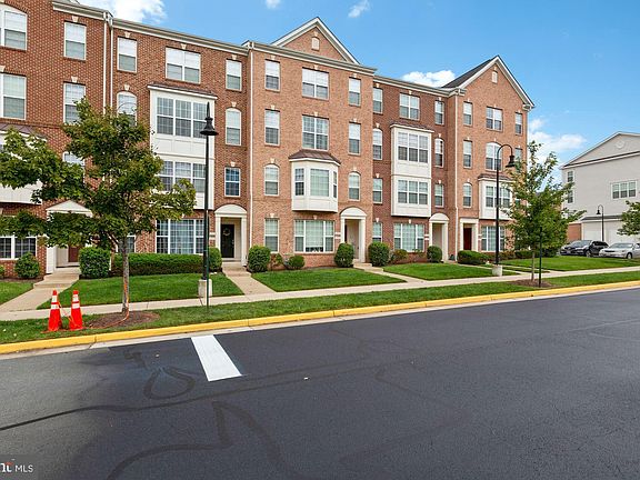 2nd image of 6261 Aster Haven Cir
