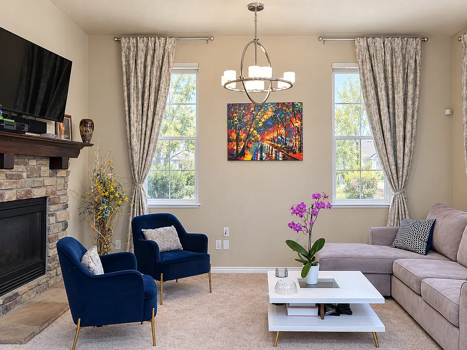 5706 Wolf Village Dr