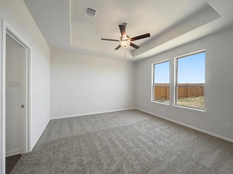 207 Tejas Village Pkwy — Photo 11