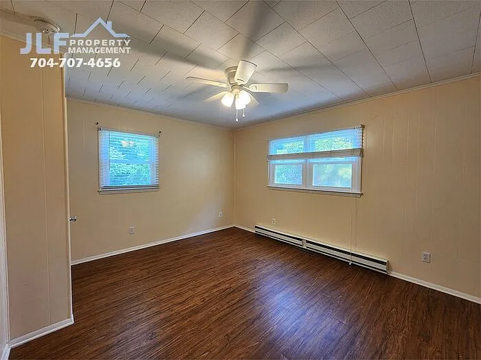 135 Oak Grove Rd — Photo 12