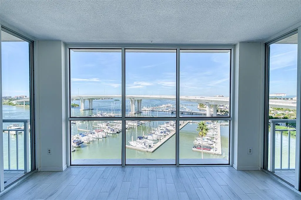 2 bed, 2.0 bath, 1269 sqft, $3,500 — Photo 3