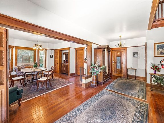5th image of 419 Cedar Ave