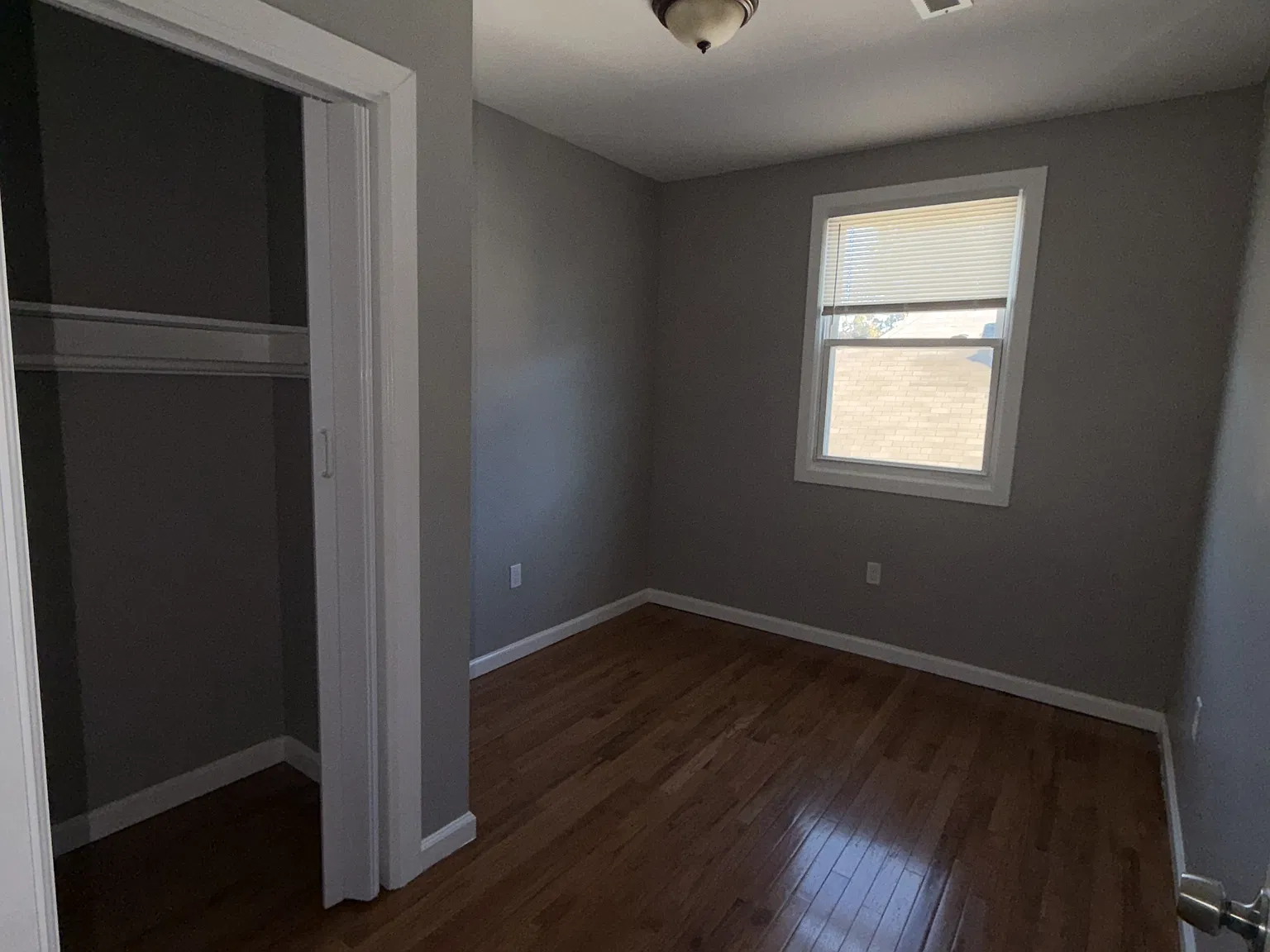 4 bed, 1251 sqft, $2,500 — Photo 4
