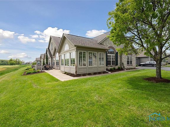5th image of 2730 Canterbury Cir #23B