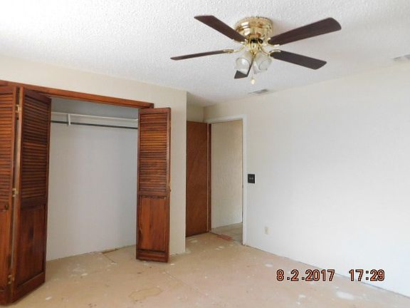 5th image of 1316 N Avenue F