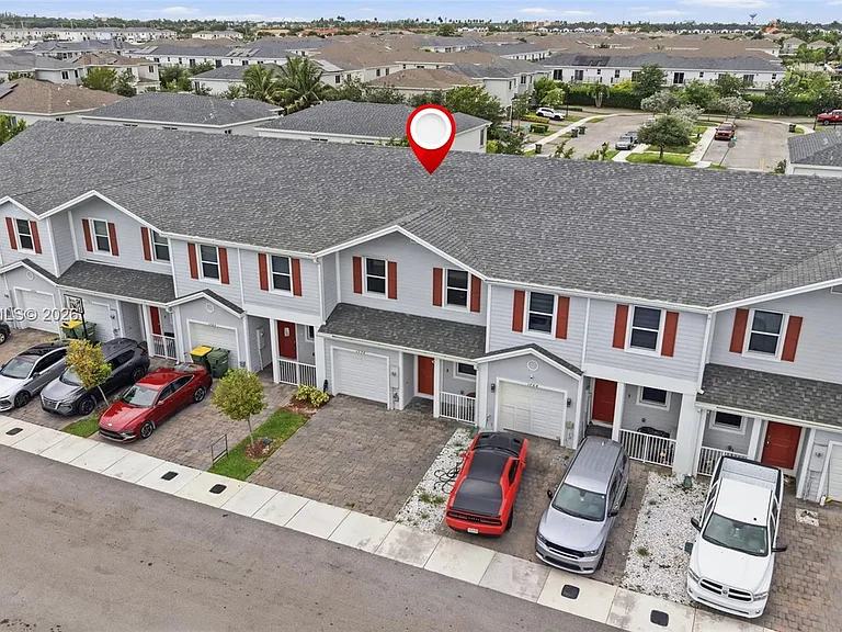 1774 SE 9th Ave #1774 — Photo 44