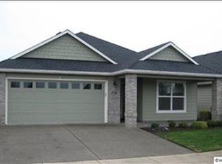 736 SE Glendover Ln, Dallas, OR 97338
