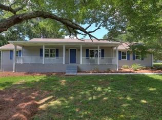 10 W Triple Tree Dr, Carrollton, GA 30117