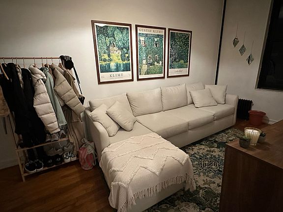 3rd image of 127 Grand St APT 1