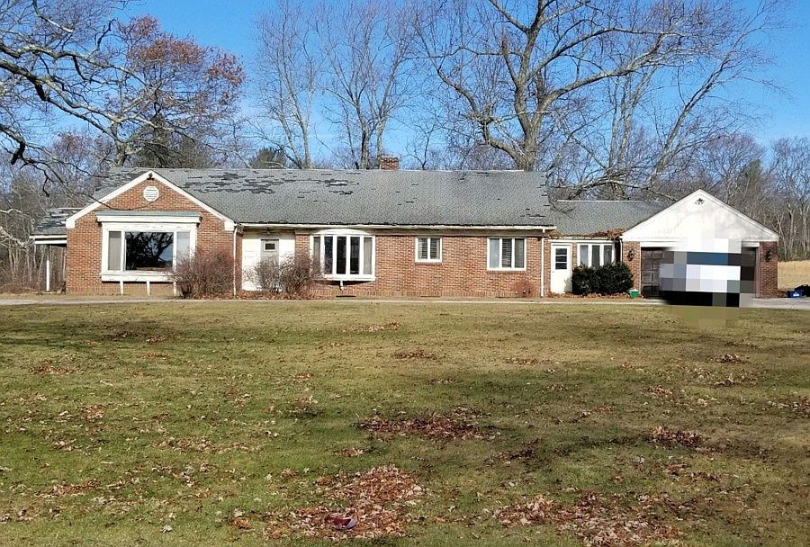 1287 Central Ave, Johnston, RI 02919 Zillow