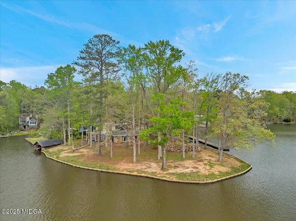 900 S Plantation Pkwy, Macon, GA 31220