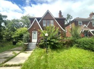 9171 Sorrento St, Detroit, MI 48228