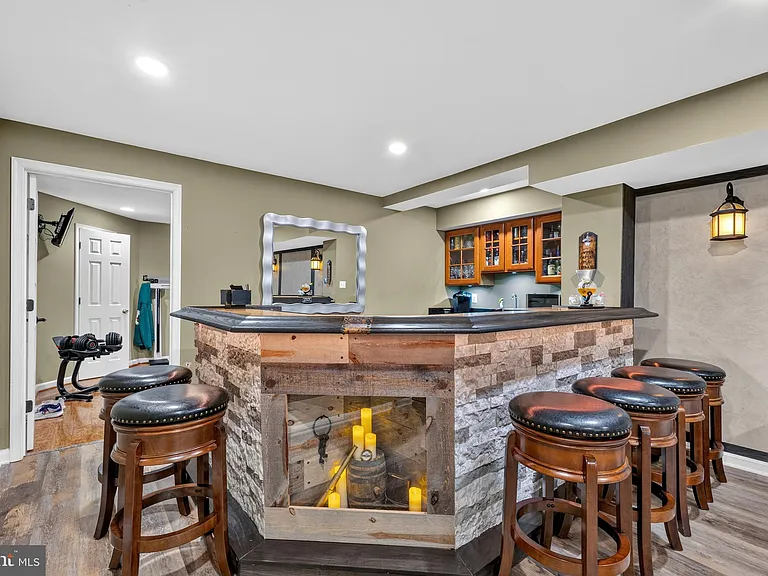 8147 Cancun Ct — Photo 48
