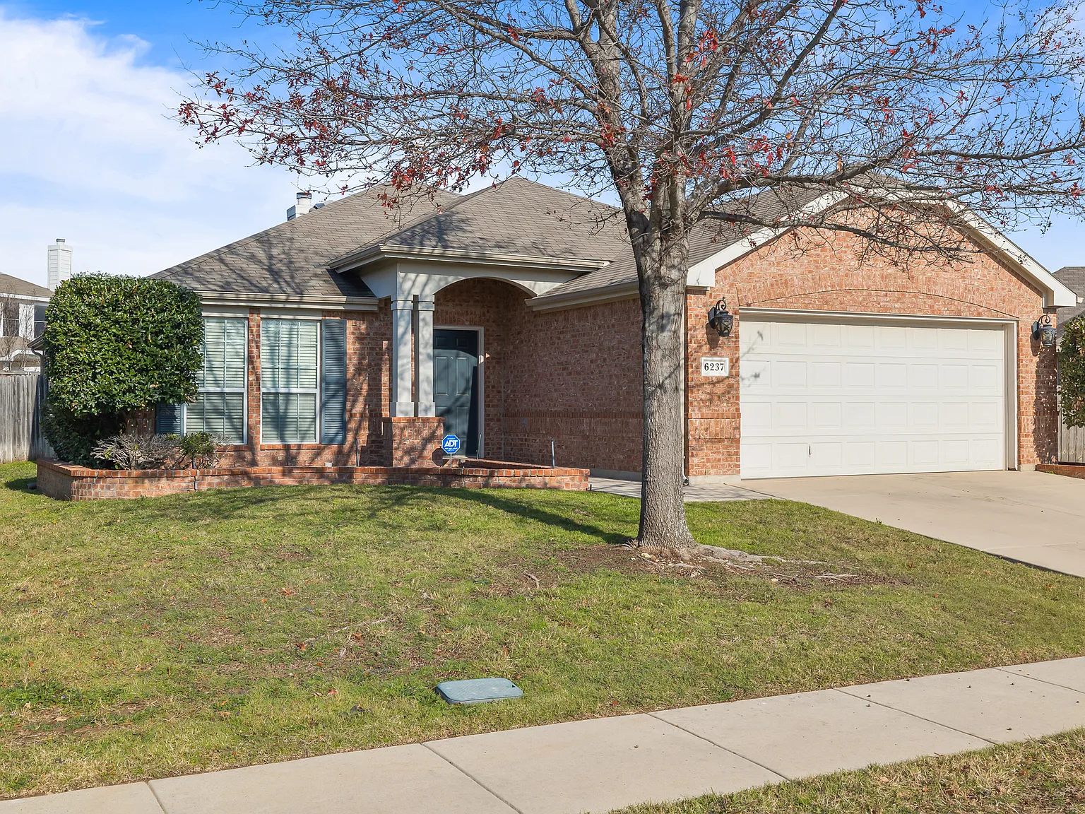 3 bed, 1751 sqft, $2,150 — Photo 3