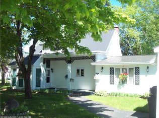 62 Pearl St, Fort Kent, ME 04743