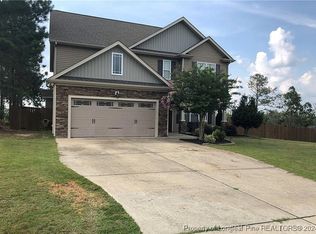 238 Kentucky Derby Ln, Lillington, NC 27546