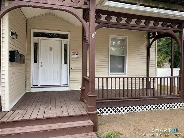 211 W Thames St #1 — Photo 13