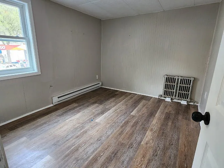 312 Centre St #5 — Photo 9