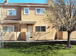 25710 Armstrong Cir UNIT C, Stevenson Ranch, CA 91381