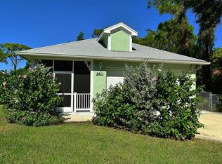 2411 Valentine St, Sarasota, FL 34238